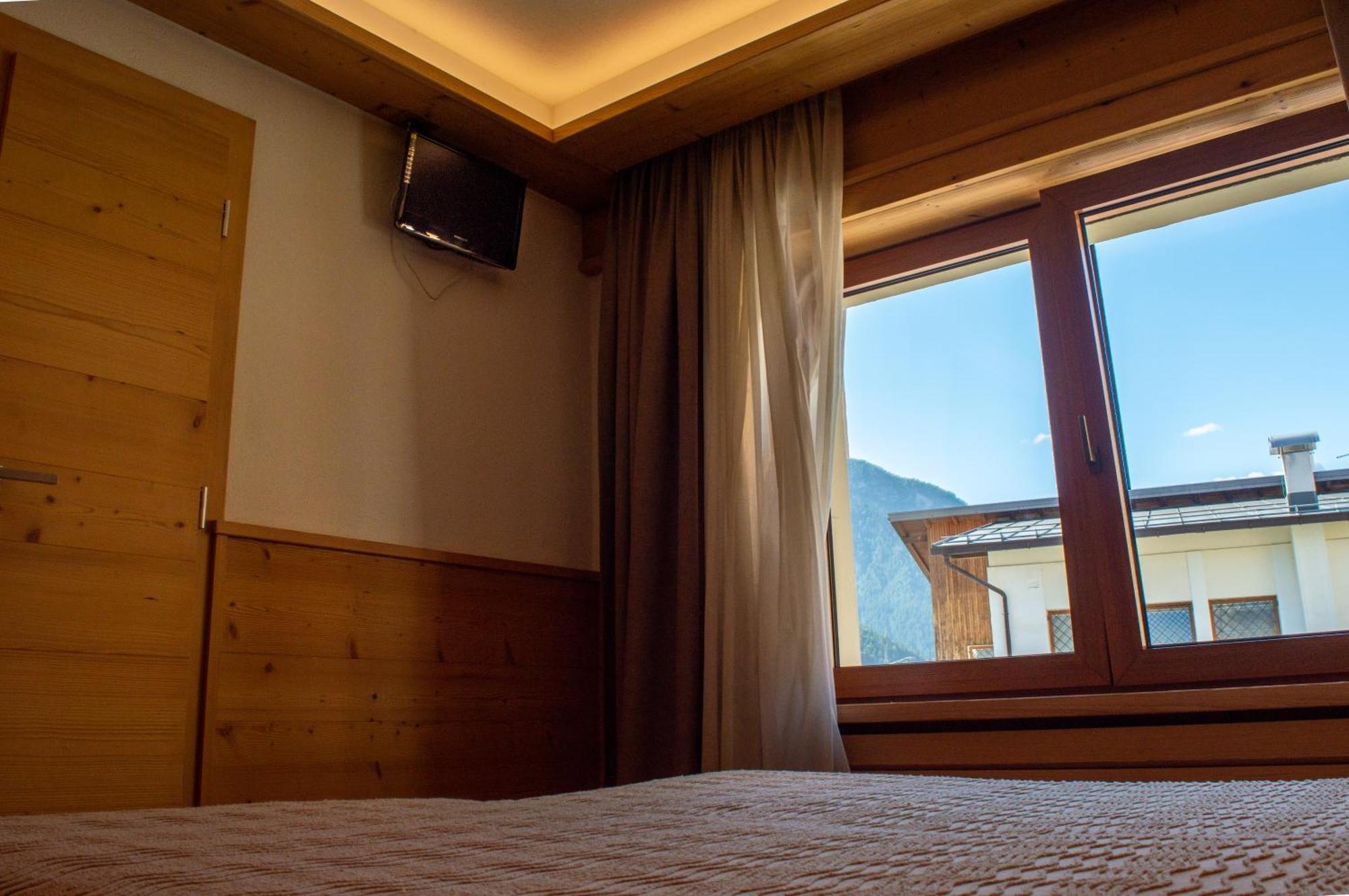 Hotel Serena - Tre Cime Views Auronzo di Cadore Buitenkant foto
